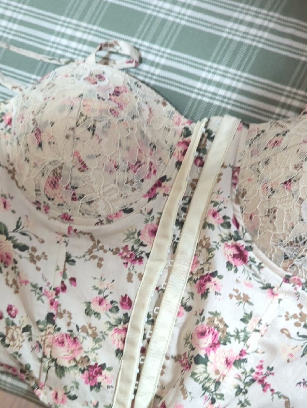 Floral Lace Bustier Corset Style Crop Top - Ivory with Pink Roses - Picture 5 of 6